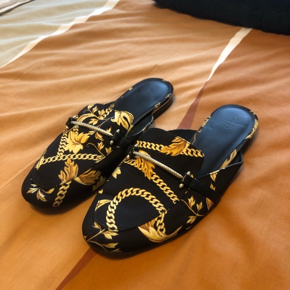 Call it spring size 8.5 black mules flats - Picture 1 of 3